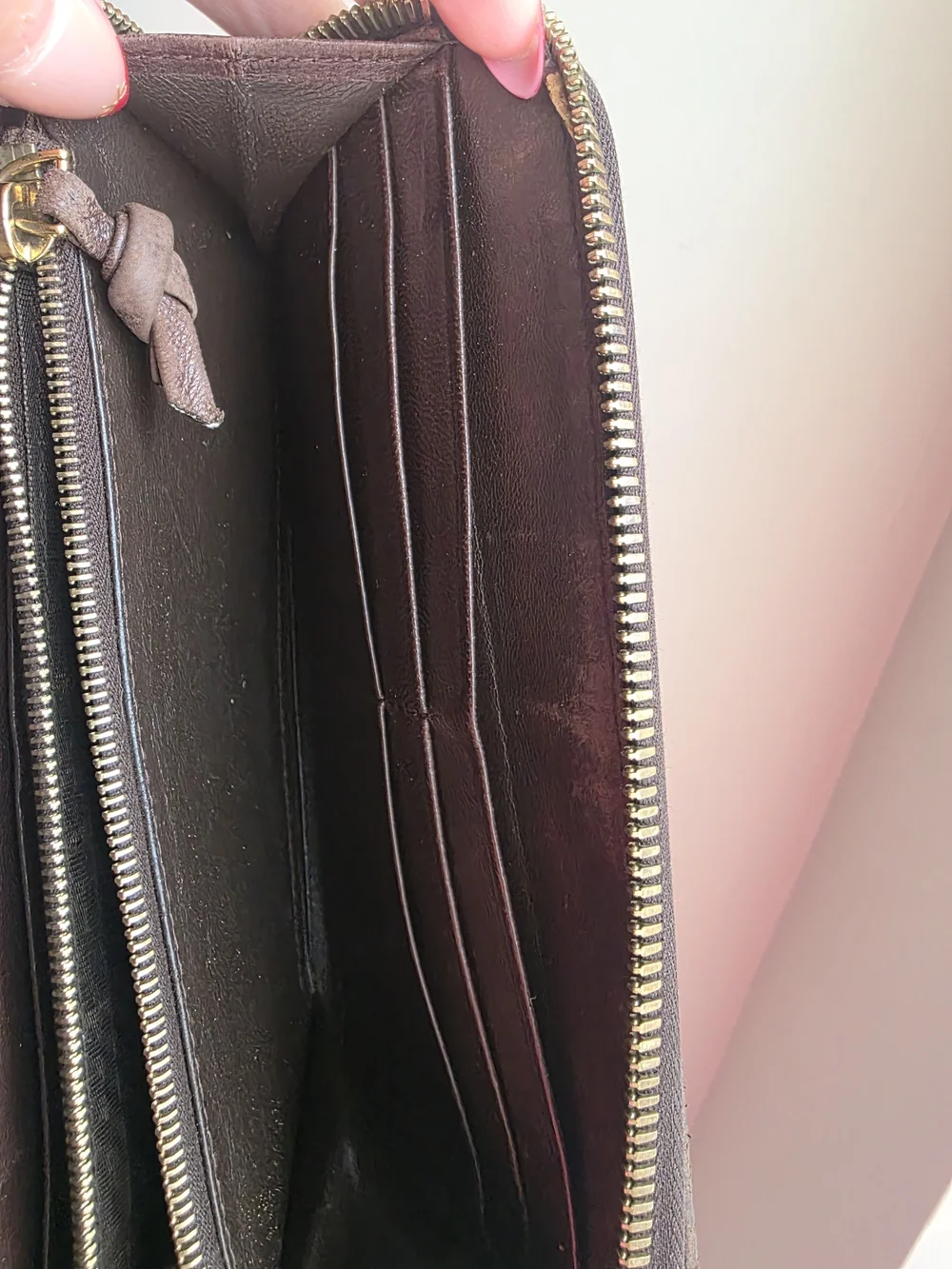 Bottega Veneta Brown Intrecciato Weave Large Zip Wallet - Good Condition!